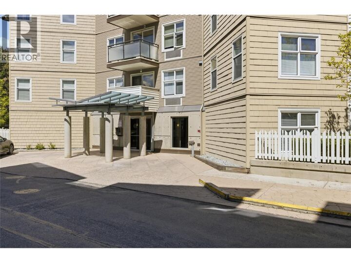 Property Photo: 547 Yates Road 214 BC V1V 2T9