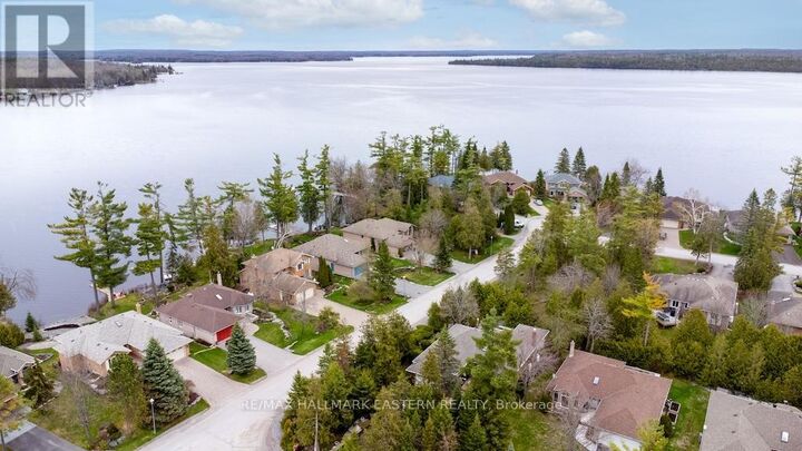 Property Photo: 38 Patricia Place ON K0M 1A0