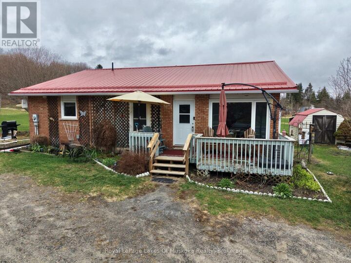 Property Photo: 250 Stephenson Rd 12 W Road ON P0B 1M0