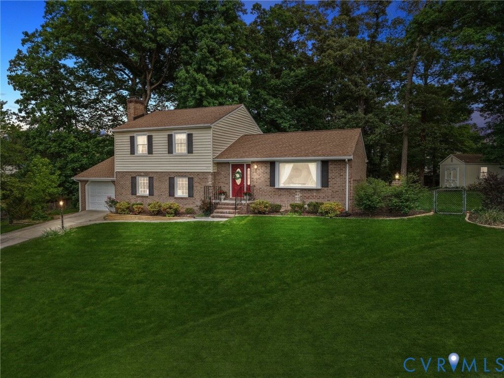 Property Photo: 1000 Avon Court VA 23834