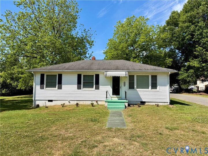 Property Photo:  1619 F Street  VA 23181 