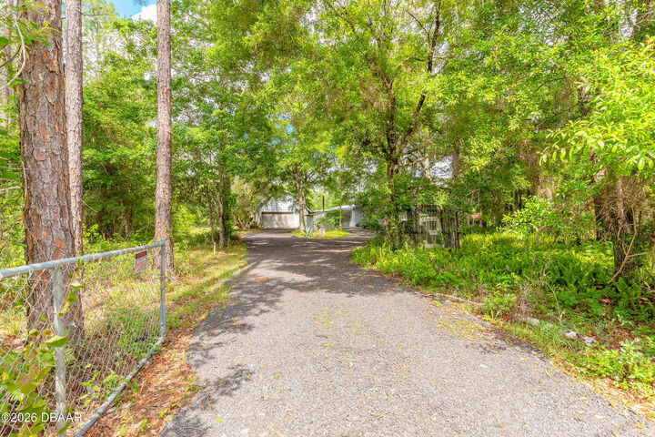 Property Photo: 2122 Hazelnut Street FL 32110
