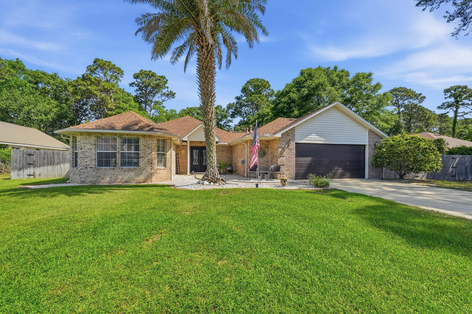 Property Photo:  102 Dana Pointe  FL 32578 