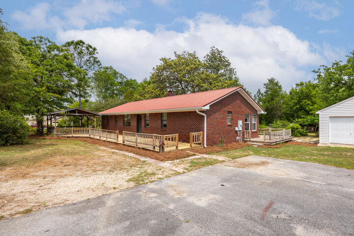 Property Photo:  955 Bob McCaskill Drive  FL 32433 