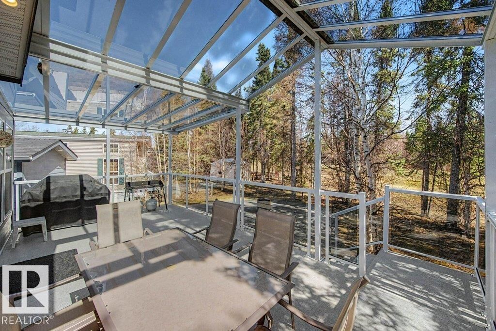 Property Photo:  53126 Rge Road 70 143  AB T0E 0S0 