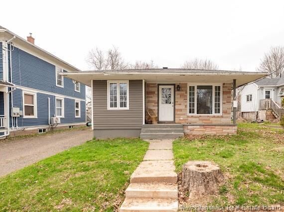 Property Photo: 86-88 Somerset NB E1A 3T9