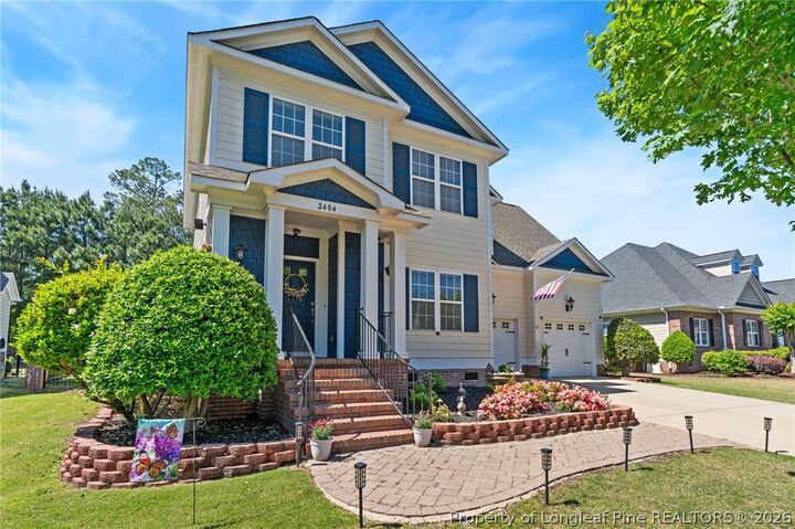 Property Photo:  2404 Thorngrove Court  NC 28303 