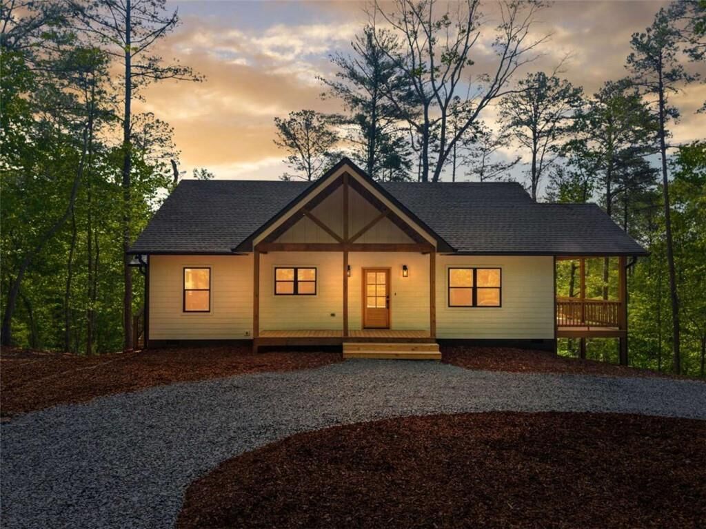 Property Photo: 227 Haven Court GA 30540