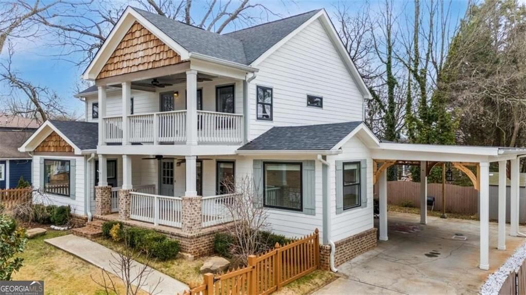 Property Photo:  1545 Foote Street  GA 30307 