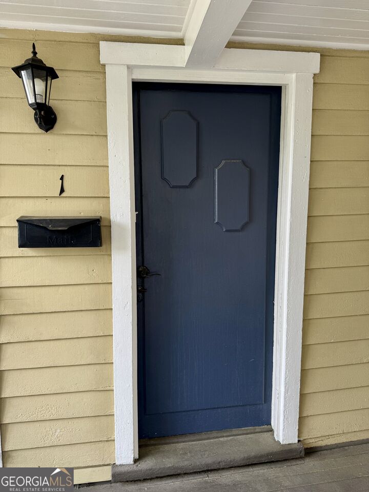 Property Photo:  1020 Adams Street  GA 31201 