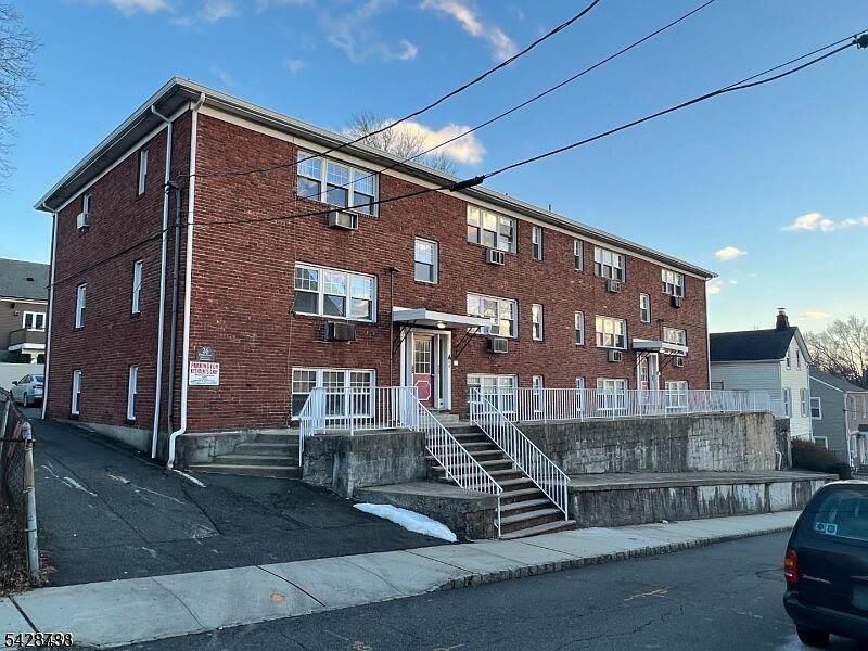 Property Photo:  26 Clinton St 9  NJ 07109 