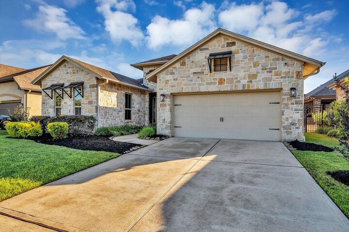 Property Photo:  10630 Hazel Hills Drive  TX 77433 