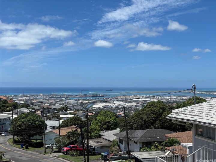 Property Photo:  1356 Mamalu Street  HI 96817 