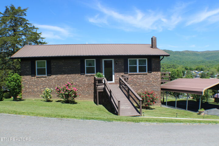 Property Photo:  312 Cumberland Drive  TN 37752 