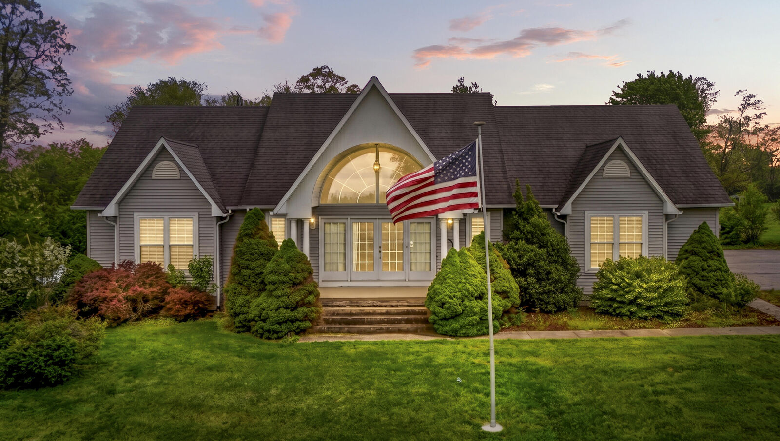 Property Photo:  4872 Maysville Road  KY 41041 