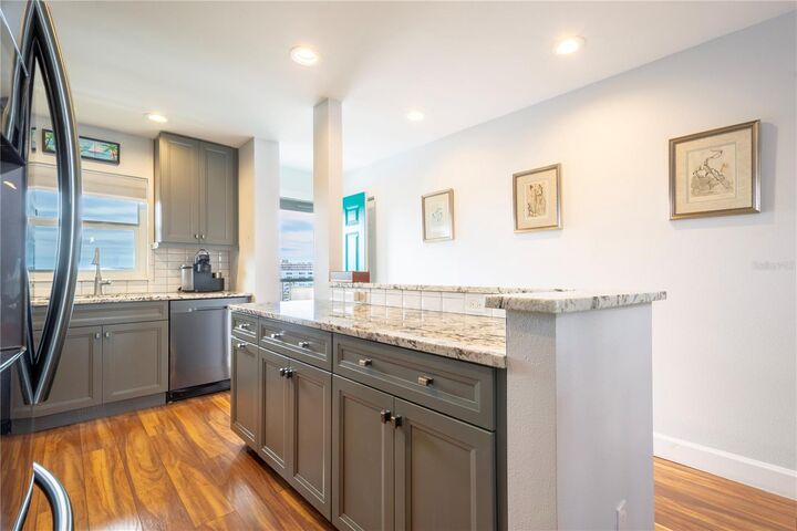 Property Photo:  2960 59th Street S 614  FL 33707 