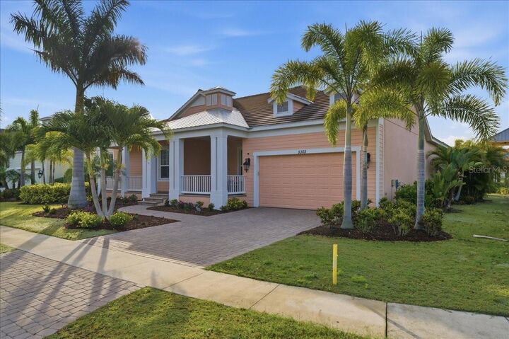 Property Photo: 5303 Fishersound Lane FL 33572