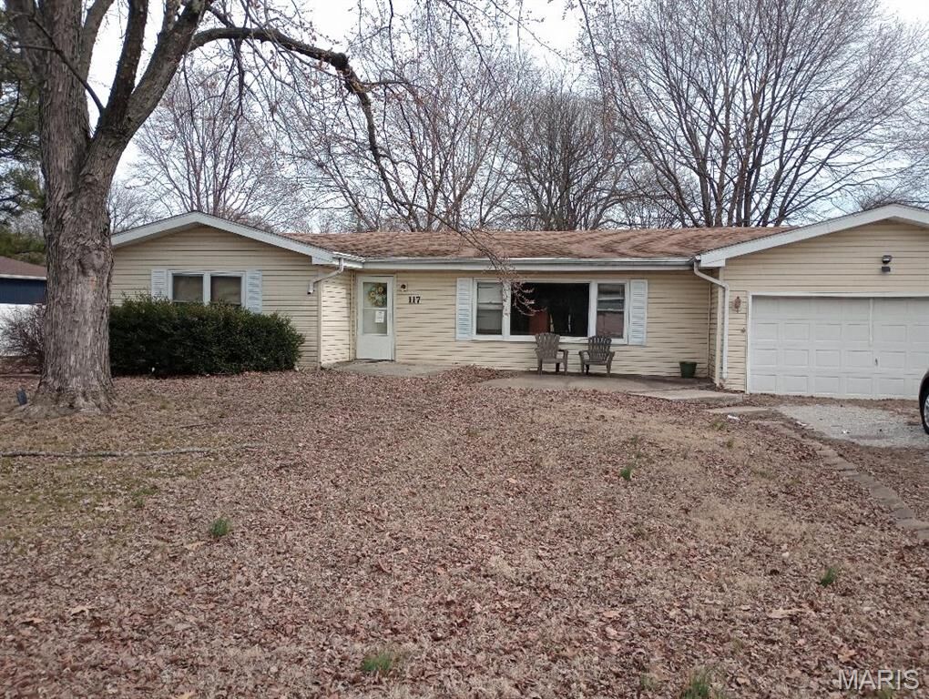 Property Photo:  117 Bonita Street  IL 62095 