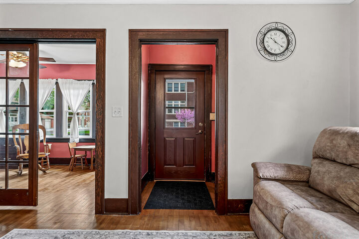Property Photo:  1416 13th St  WI 54601 
