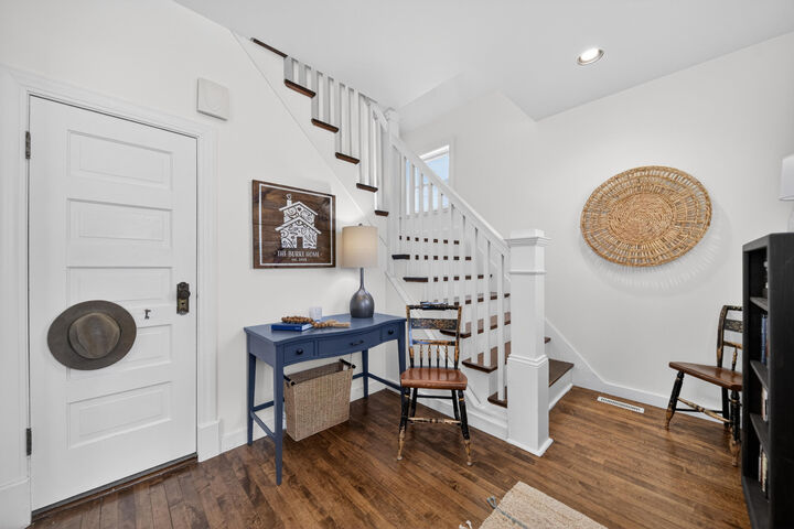 Property Photo: 321 Bell Ave WI 53083