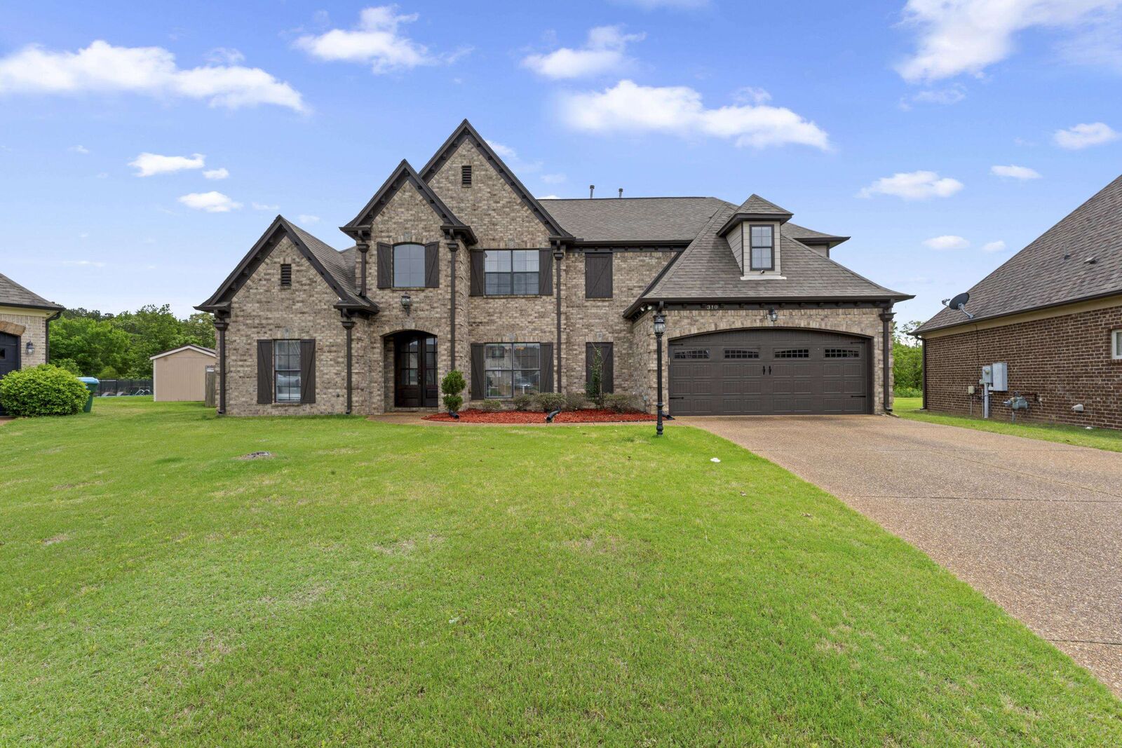 Property Photo:  310 Misty Fields Cv  TN 38060 