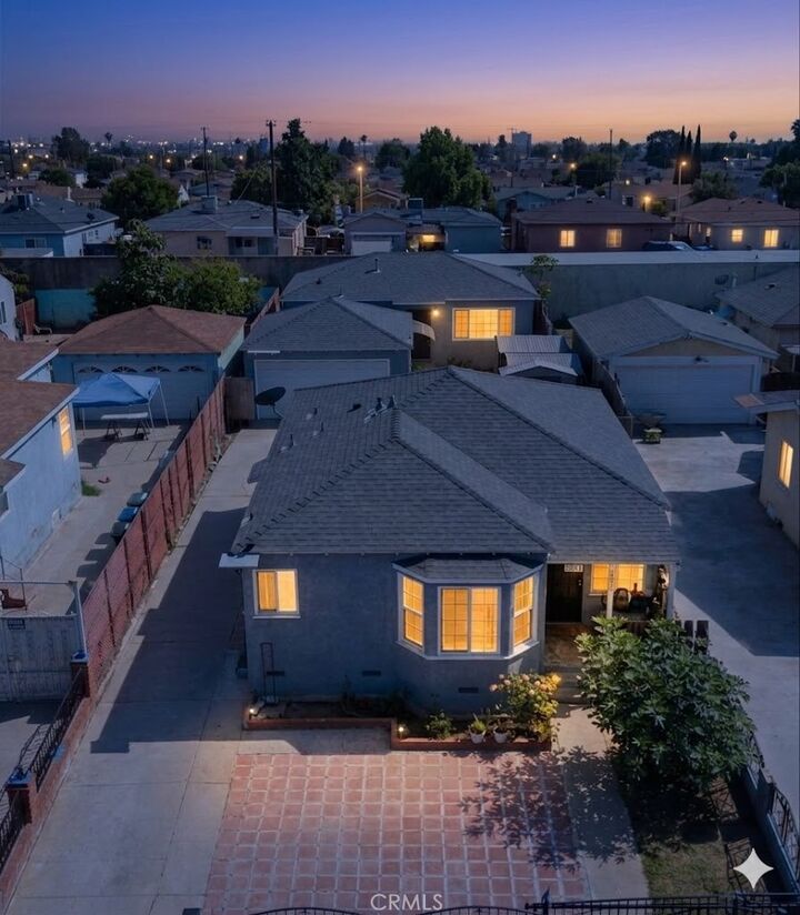 Property Photo:  3274 Michigan  CA 90280 