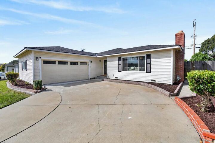 Property Photo:  782 Fairfax Drive  CA 93901 