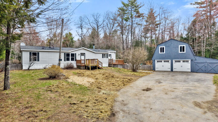 Property Photo: 85 Canaan Road ME 04444