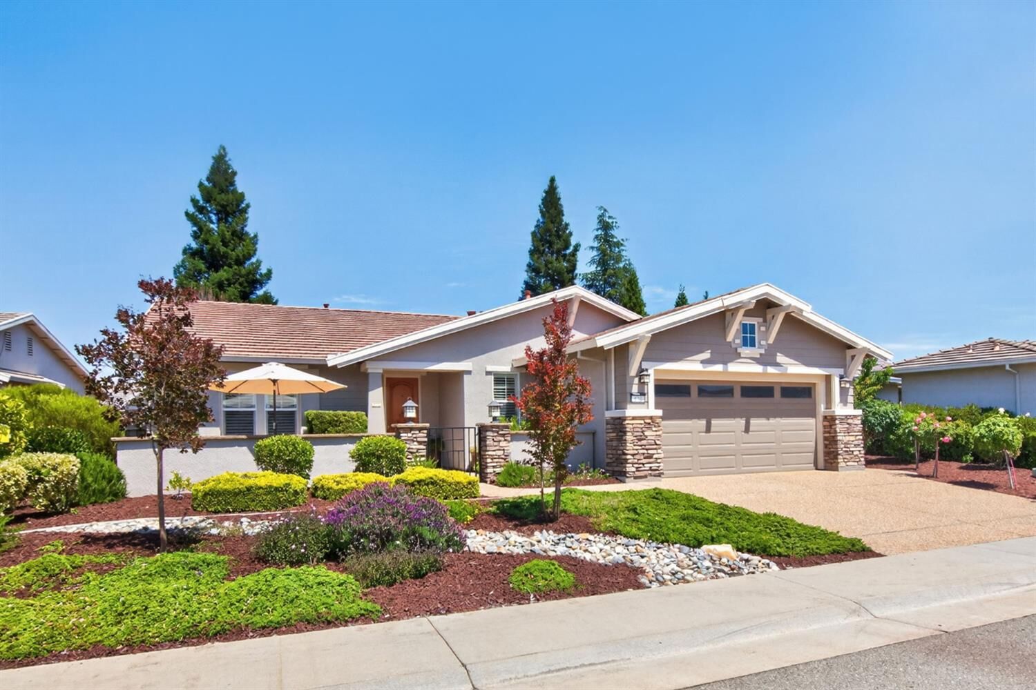 Property Photo:  671 Violet Lane  CA 95648 