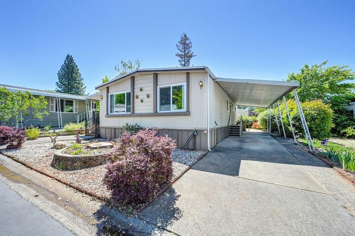 Property Photo:  1577 Cottonwood Circle 34  CA 95603 