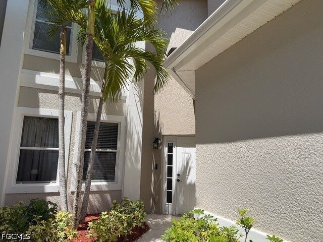 Property Photo:  11848 Bayport Lane 2002  FL 33908 