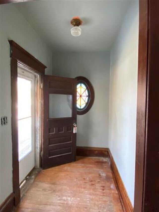 Property Photo:  301 W Lincoln St  OK 74631 