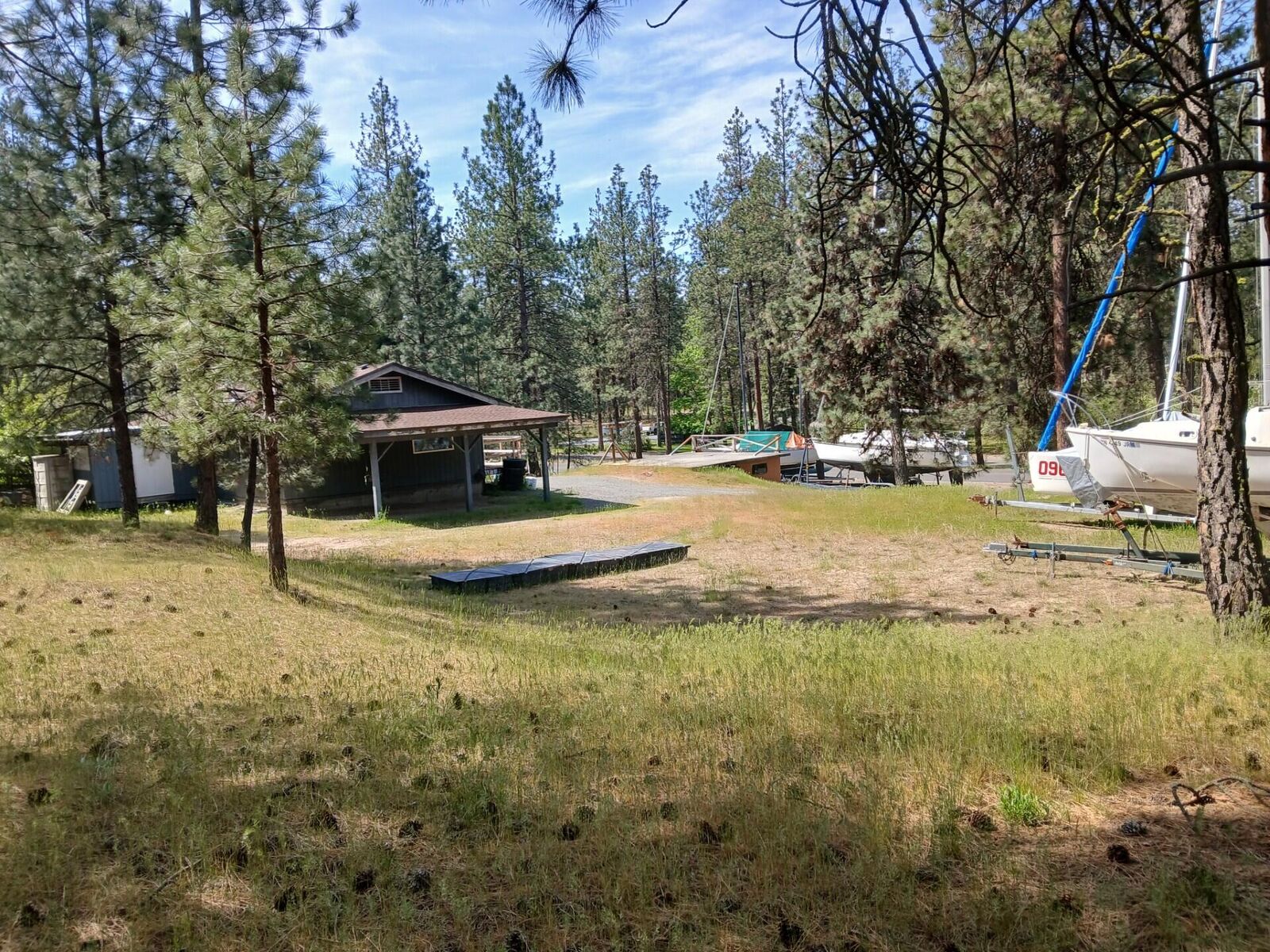 Property Photo:  1393 C Old Kettle Rd  WA 99141 