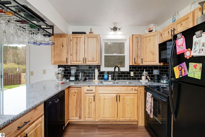 Property Photo:  2575 Reily Court  MI 49685 