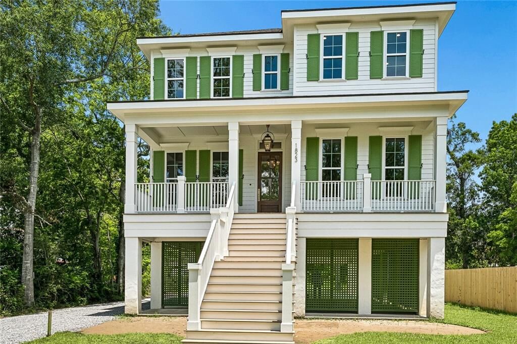 Property Photo:  1823 Claiborne Street  LA 70448 