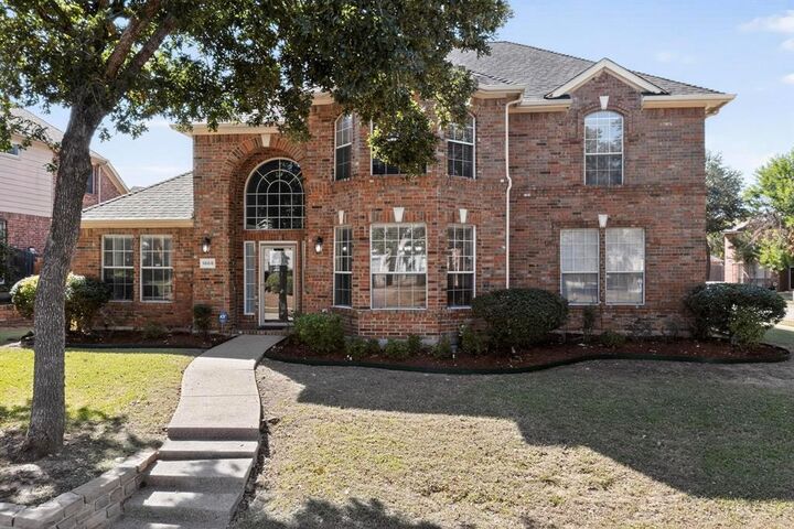 Property Photo:  1808 Paddington Court  TX 76017 