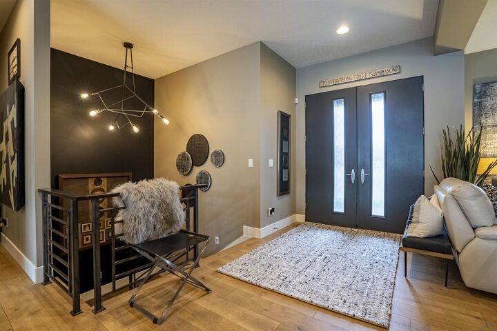 Property Photo:  4712 Meadowlark Lane  IA 51106 