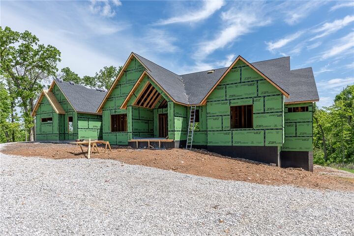Property Photo: 802 NE Carmelia Lane AR 72712