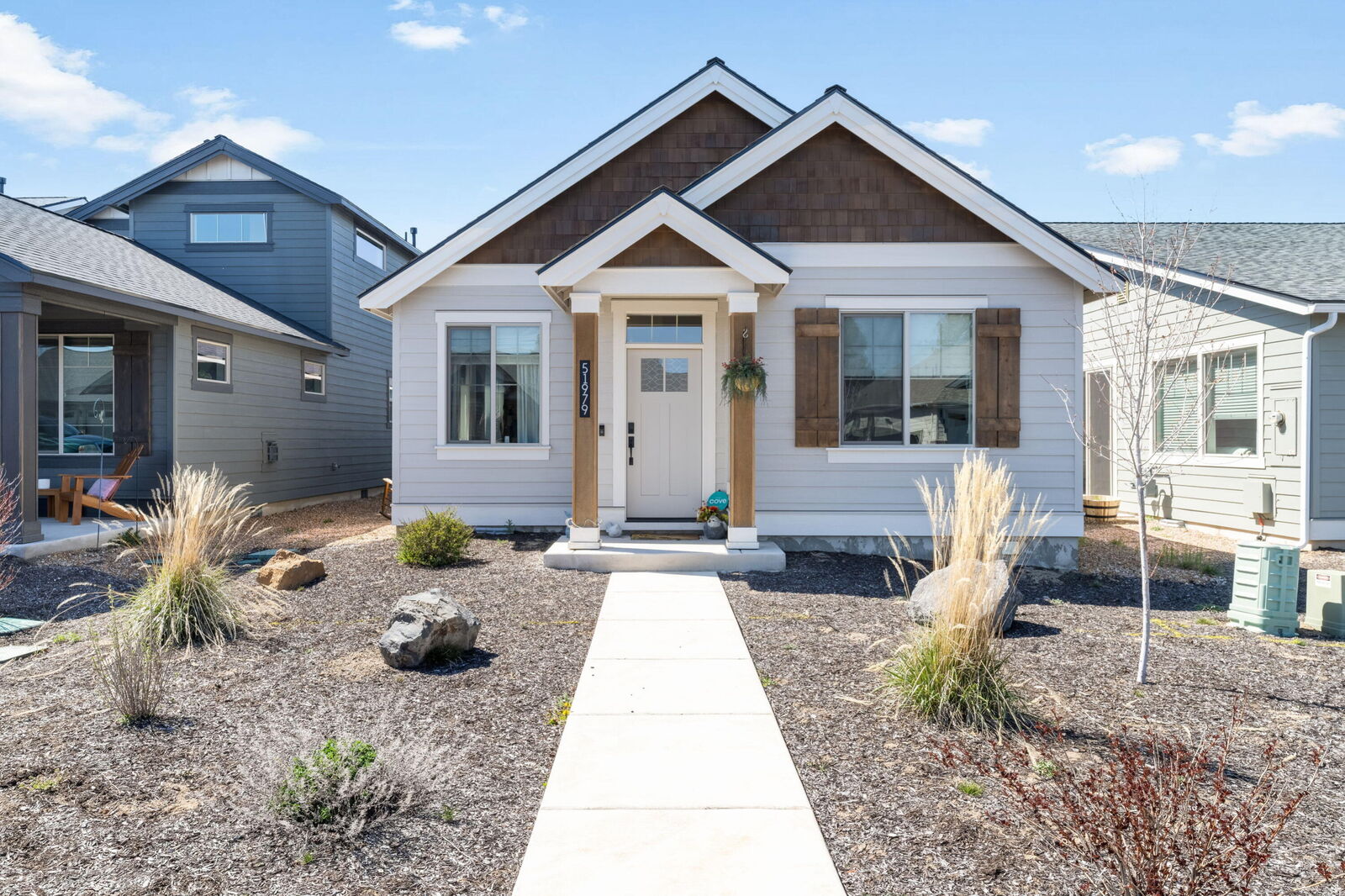 Property Photo:  51979 Musket Drive  OR 97739 