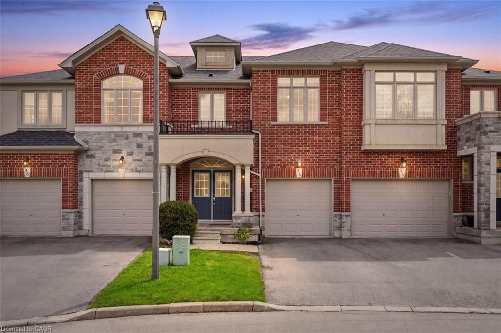 Photo de la propriété:  99 Panabaker Drive 35  ON L9G 0A3 