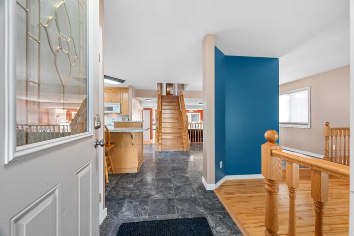 Property Photo:  5303 23 Street  AB T9V 2P9 