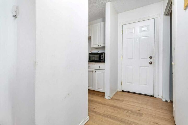 Property Photo: 4904 54 Street 204 AB T4N 2G8