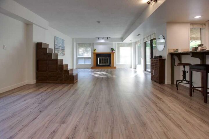 808 4 Avenue NW 100 — photo 1