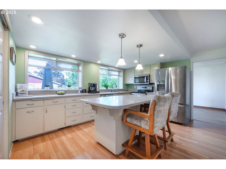 Property Photo:  690 71st St  OR 97478 