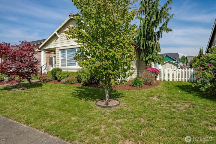 Property Photo:  2172  Oak Street  WA 98264 