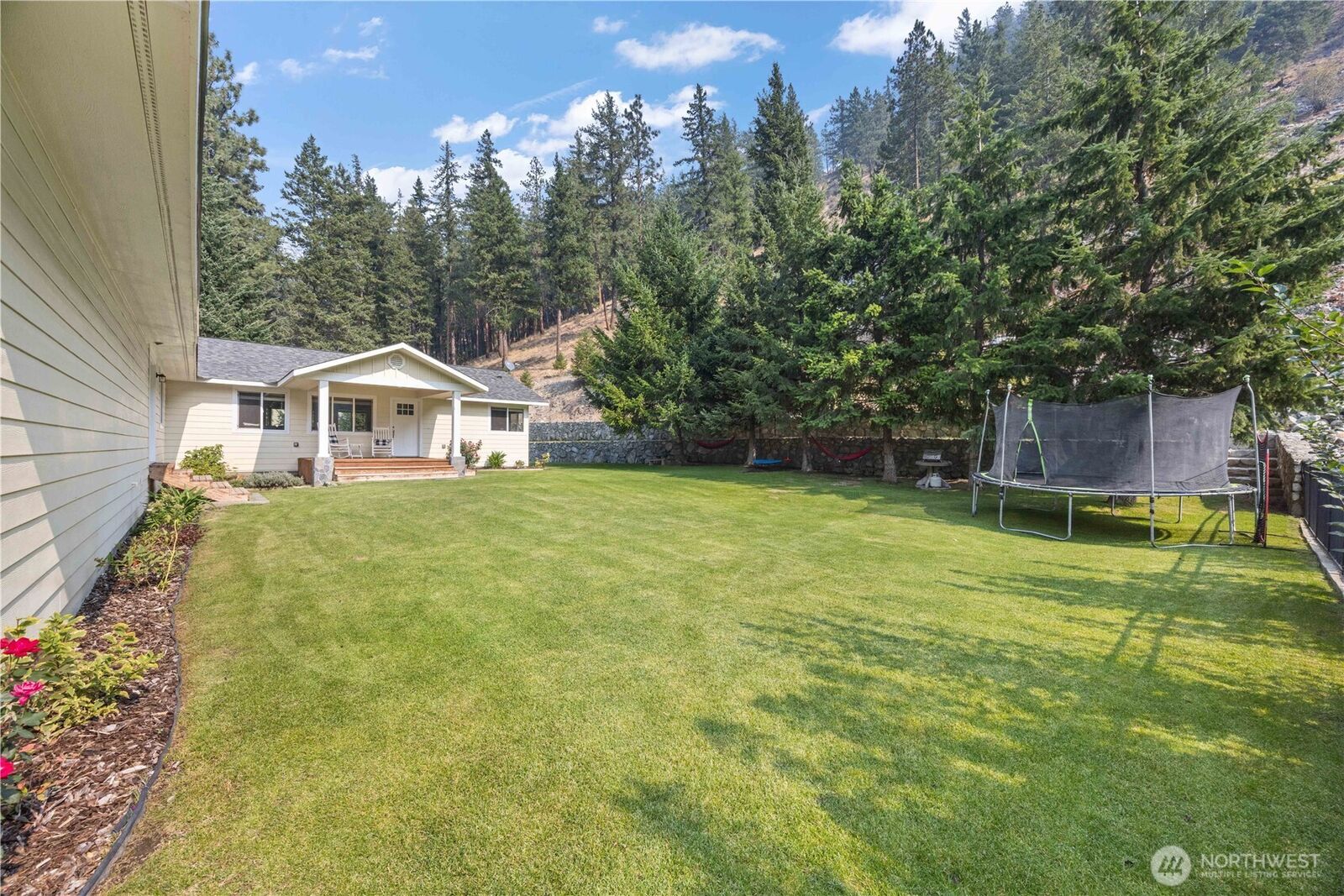 Property Photo:  4621  Navarre Coulee Road  WA 98816 