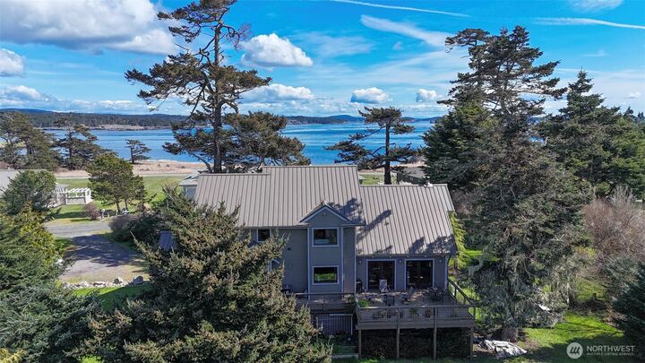 Property Photo:  138  Lighthouse Lane  WA 98250 