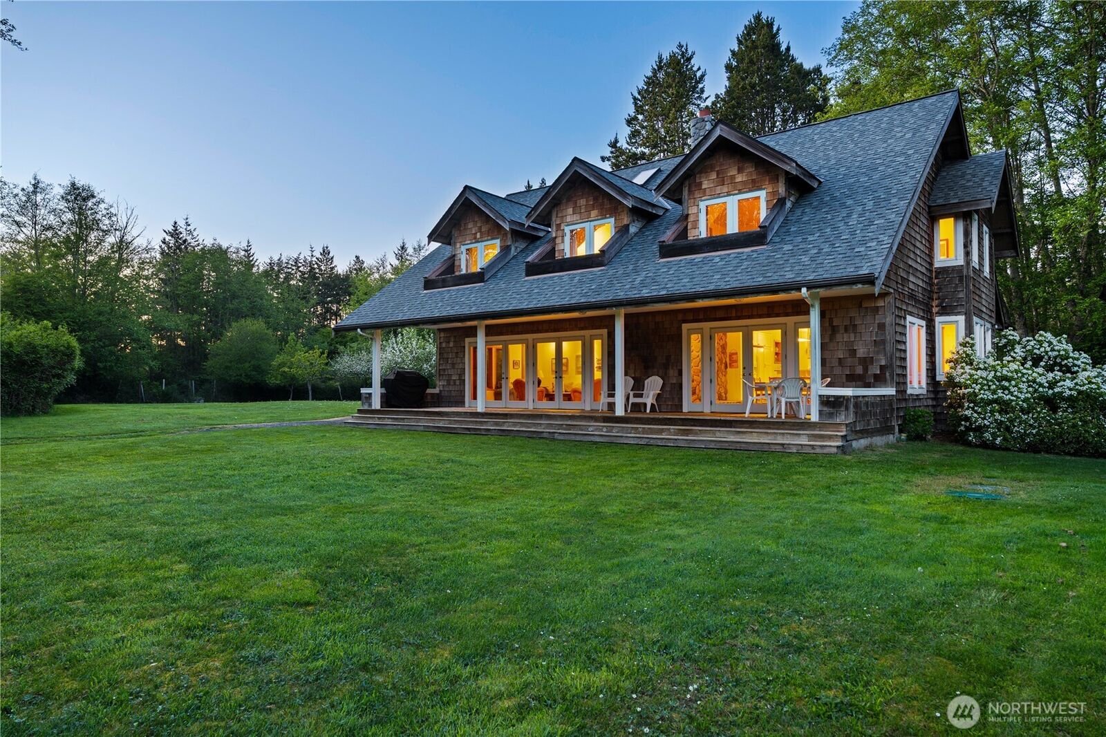 Property Photo: 108 Henley Court WA 98250