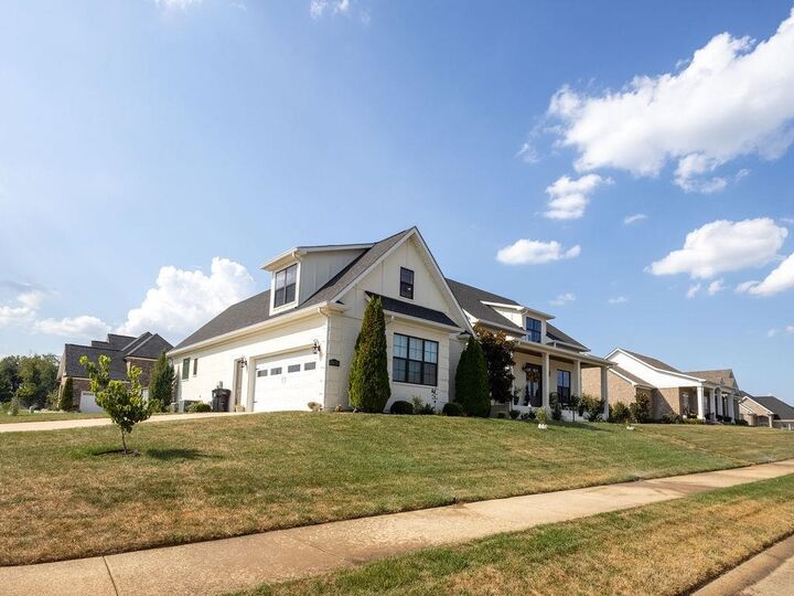 Property Photo:  8691 Drakes Boulevard  KY 42122 