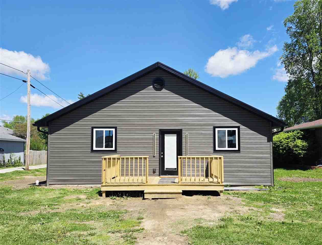 Property Photo:  215 E Seminary Street  IN 47353 